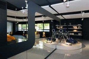 GHIBLI SHOWROOM - 07